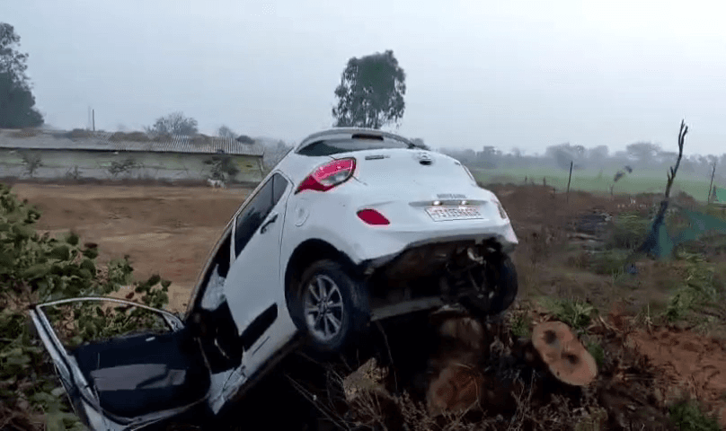కుల్చారం: కొల్చారం: రోడ్డు ప్రమాదంలో ఓ పార్టీ నాయకుడు మృతి