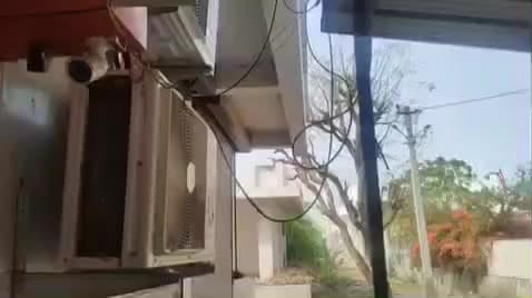 मारवाड़ जंक्शन: मारवाड़ जंक्शन के धापूदा होटल की चौथी मंजिल पर गिरी आकाशीय बिजली, मची अफरा-तफरी, जल गई बैंक ऑफ़ बड़ौदा की केबले