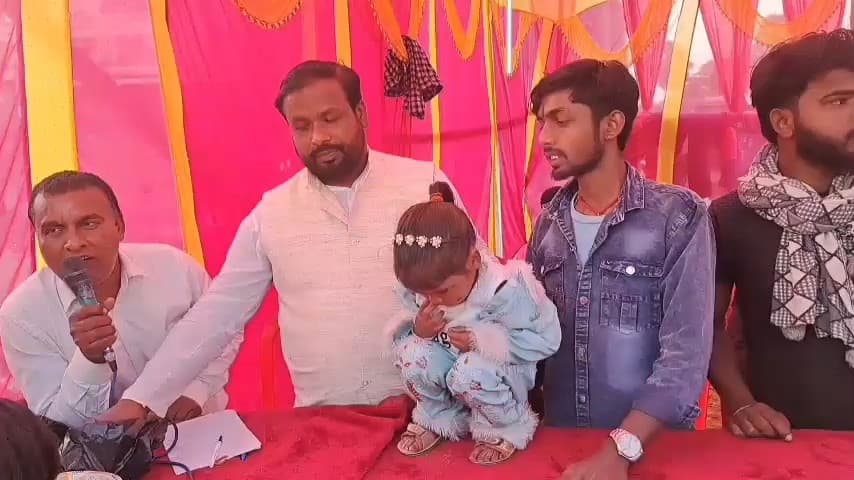 टेटिया बम्बर: देवघरा मेला: सेवा शिविर में तीन दर्जन से अधिक खोए बच्चे परिजनों से मिले