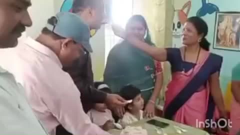 कोतमा: बिजुरी नगर पालिका के पूर्व उपाध्यक्ष सतीश शर्मा ने आंगनवाड़ी में मनाया अपना जन्मदिन