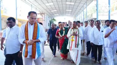 కదిరి శ్రీమద్ ఖాద్రి లక్ష్మీనరసింహస్వామి ఆలయాన్ని సందర్శించిన కర్ణాటక పౌరసరఫరాల శాఖ మంత్రి మునియప్ప