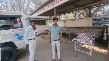 पीरपैंती: पीरपैंती में भीषण सड़क हादसा, अज्ञात ट्रक ने टेंपो को टक्कर मारी, एक की मौत