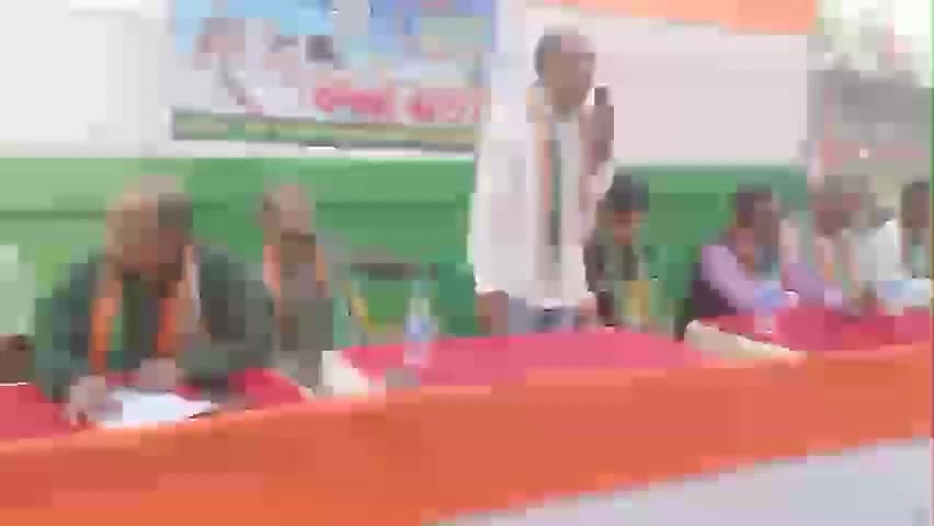 শীতলকুচি: ছোট শালবাড়ী জমির উদ্দিন উচ্চ বিদ্যালয়ের মাঠে ছোট শালবাড়ি আইএনটিইউসি-র কর্মীসভা অনুষ্ঠিত হল