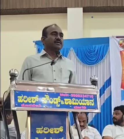 ಮಾಗಡಿ: ಪಟ್ಟಣದಲ್ಲಿ  ಪತ್ರಕರ್ತರ ಕ್ಷೇಮಾಭಿವೃದ್ಧಿ ಸಂಘದ ಪದಾಧಿಕಾರಿಗಳ ಪದಗ್ರಹಣ ಕಾರ್ಯಕ್ರಮ ಜರುಗಿತು