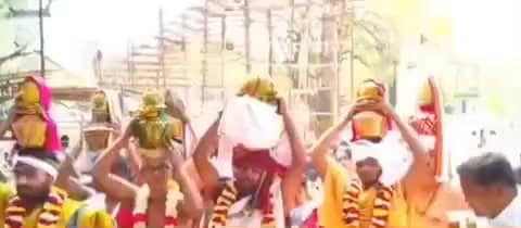తాడిపత్రి: తాడిపత్రిలోని బుగ్గ రామలింగేశ్వర స్వామి ఆలయంలో అత్యంత వైభవంగా వసంతోత్సవ వేడుకలు