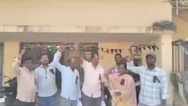 పిచ్చా టూరులో కొనసాగుతున్న రెవెన్యూ ఉద్యోగుల నిరసన