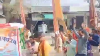 पीपलू: शहर के कूट वाले बालाजी स्थान से खाटू श्याम बाबा के दर्शनों के लिए पैदल यात्री हुए रवाना