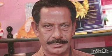 അടൂര്‍: കൊടുമൺ വയണ കുന്നിൽ ഓട്ടോറിക്ഷ നിയന്ത്രണം വിട്ട്   മറിഞ്ഞ് ഡ്രൈവർ മരിച്ചു