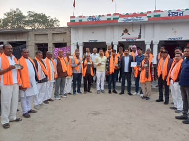 बीघापुर: भारतीय किसान यूनियन भानू ने खरझारा में किया कार्यक्रम, 20 लोगों ने थामा संगठन का दामन