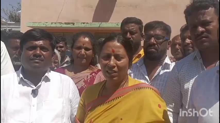 ಕೆ.ಜಿ.ಎಫ್: 2.50 ಕೋಟಿ ವೆಚ್ಚದ ರಸ್ತೆ ಅಭಿವೃದ್ಧಿ ಕಾಮಗಾರಿಗೆ ಶಾಸಕ ರೂಪಕಲಾ ಕಳ್ಳಿಕುಪ್ಪ ಬಳಿ ಚಾಲನೆ