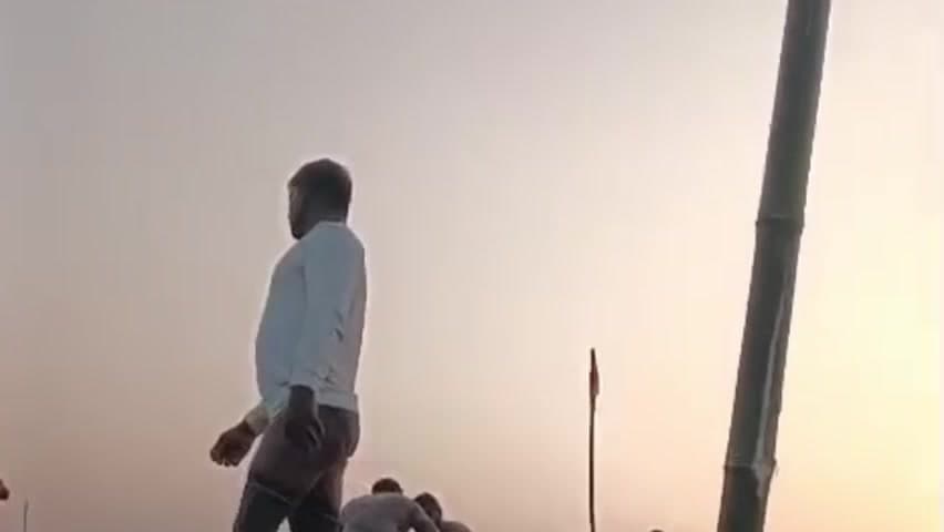 मरौना: मरौना प्रखंड के रसुआर गांव में ग्रामीणों के सहयोग से महा रूद्र यज्ञ का भव्य आयोजन