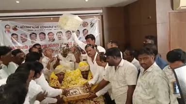 ದೇವನಹಳ್ಳಿ: ಸಾದಹಳ್ಳಿ ಬಳಿ ಖಾಸಗಿ ಹೊಟೇಲ್ ನಲ್ಲಿ ಮಾದಾರ ಮಹಾಸಭಾ ಸಂಘದ ನೂತನ ಪದಾಧಿಕಾರಿಗಳ ಸಭೆ
