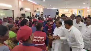 காரைக்குடி: தூய்மை பணியாளர்கள் நல வாரியம் சார்பில், தூய்மை பணியாளர்களுக்கு நலவாரிய அடையாள அட்டைகள் மற்றும் நலத்திட்ட உதவிகள் வழங்கும் விழா