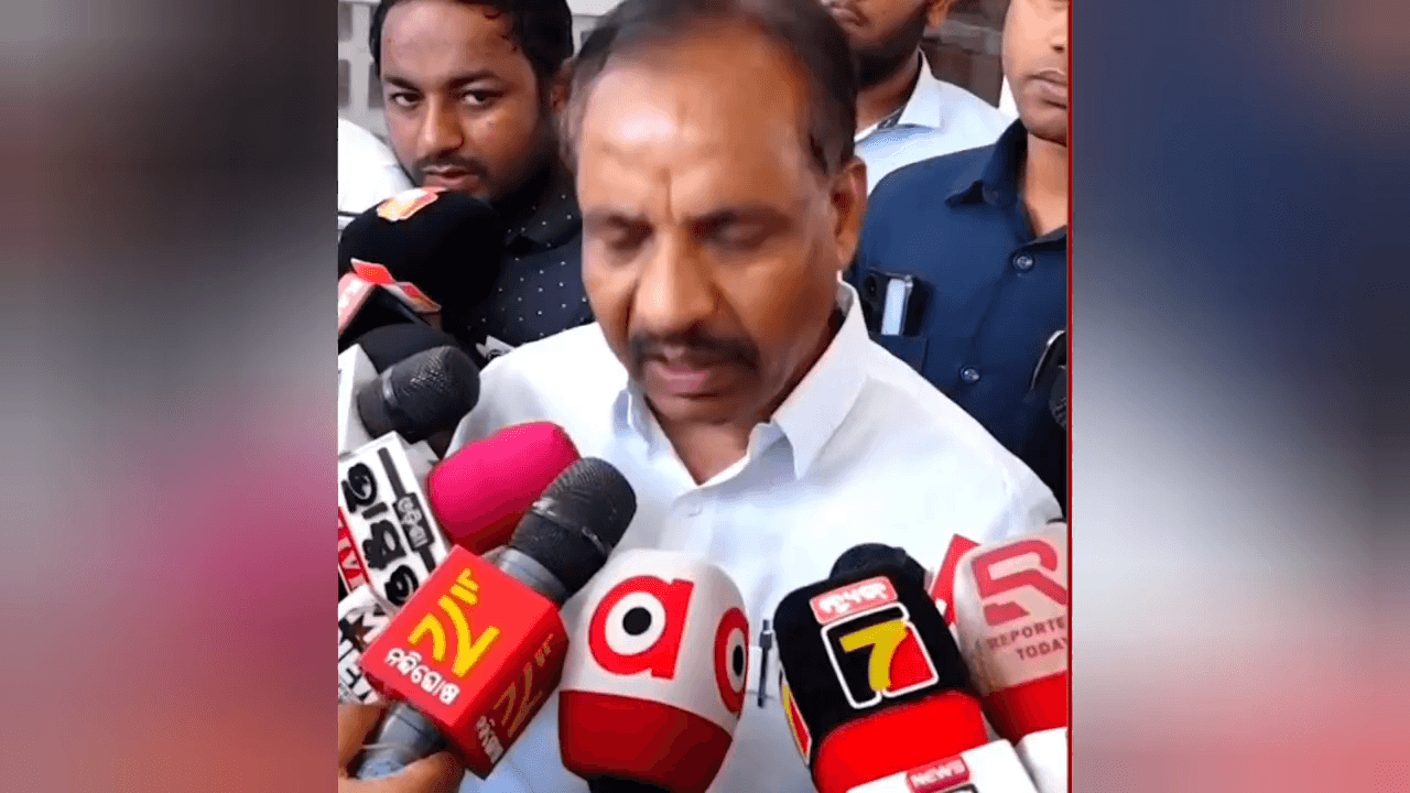 ଗୋପାଳପୁର: ହଳଦିଆପଦର ଦୁର୍ଘଟଣା ଆଖି ଖୋଲି ଦେଇଛି, ଭୁବନେଶ୍ବର ଠାରେ ଏଭଳି ପ୍ରତିକ୍ରିୟା ରଖିଲେ ଗୋପାଳପୁର ବିଧାୟକ ତଥା ମନ୍ତ୍ରୀ ବିଭୁତି ଭୂଷଣ ଜେନା