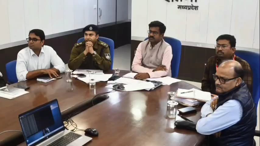 रामपुर बघेलान: अनुराग जैन का निर्देश: 31 मार्च तक स्वरोजगार योजनाओं का शत-प्रतिशत लक्ष्य पूरा करें