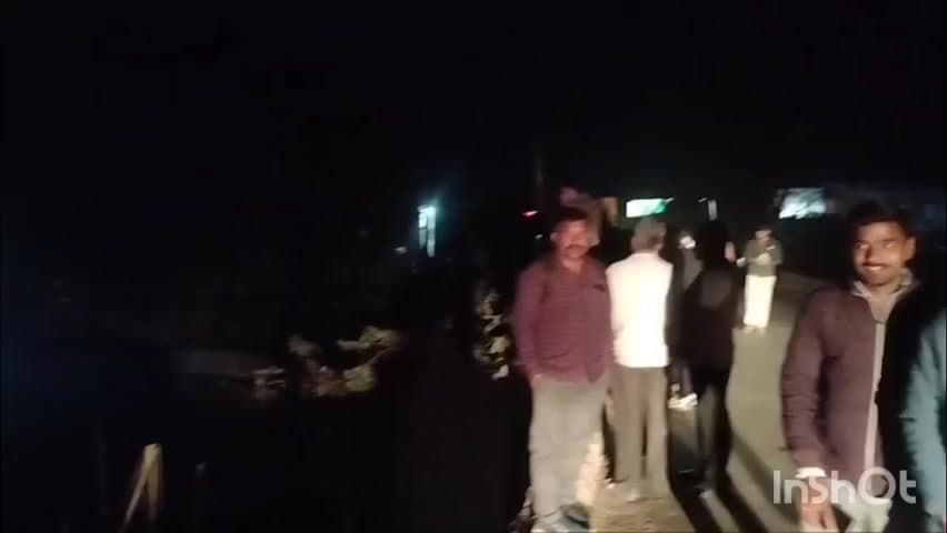 कुरावली: कुरावली क्षेत्र में नहर पुल में डूबे दो युवक, एक युवक को निकाला गया, दूसरे को निकालने का प्रयास जारी