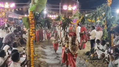 ಹನೂರು: ಮಹದೇಶ್ವರಬೆಟ್ಟದಲ್ಲಿ ಕೊಂಡೋತ್ಸವ ವೈಭವ: ಮಹಾಶಿವರಾತ್ರಿ ಜಾತ್ರೆ ಸಮಾರೋಪ