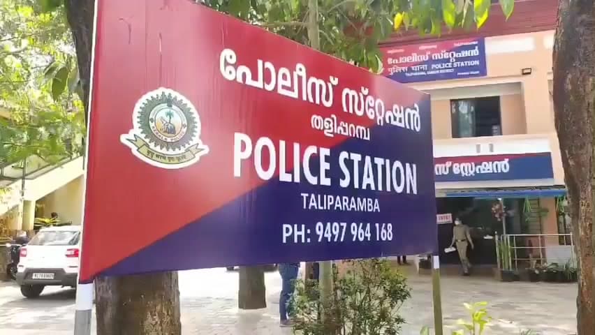 കണ്ണൂർ: തളിപ്പറമ്പ് കോള്‍മൊട്ടയിലെ ബദര്‍ ജുമാമസ്ജിദില്‍ മോഷണം, ഭണ്ഡാരം തകര്‍ത്ത് പണം കവര്‍ന്നു
