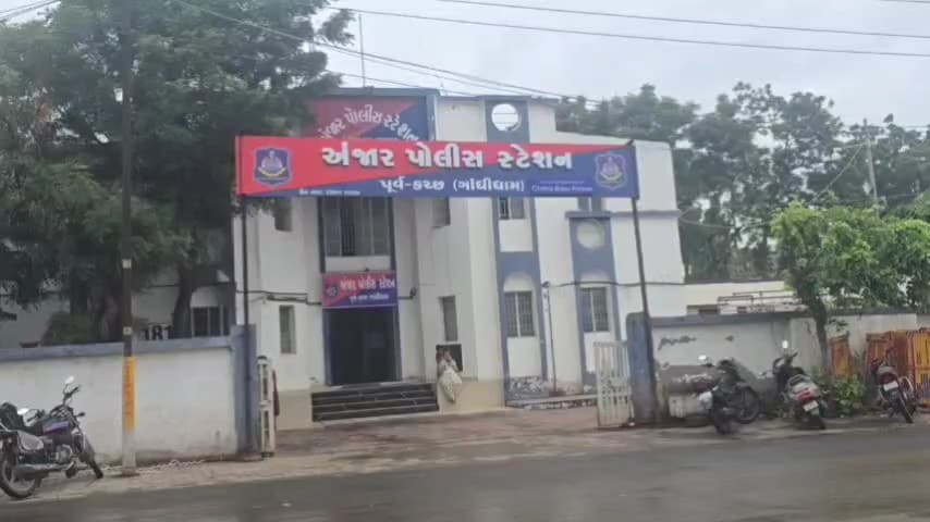 અંજાર: ભીમાસર ગામની સીમમાંથી લાખોના વાયરની ચોરી