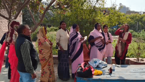 रिविलगंज: पीएसपी की पहल से टूटी झिझक, 18 परिवारों के 65 लोगों ने खाई फाइलेरिया रोधी दवा