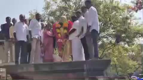 கடலூர்: முதுநகரில் அஞ்சலை அம்மாளின் சிலைக்கு திமுக சார்பில் மாலை அணிவித்து மரியாதை செலுத்தினர்