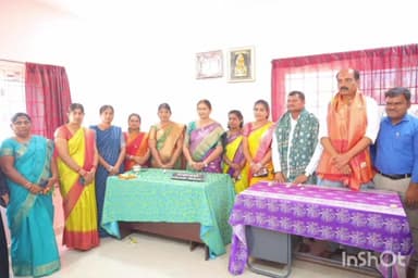 అశ్వారావుపేట: అశ్వారావుపేట మున్సిపాలిటీ నూతన పాలకవర్గం అధికారికంగా పదవి బాధ్యతలు స్వీకరణ