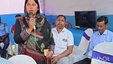 রতুয়া ১: রতুয়ায় যুব সাথী প্রকল্পের অন্তর্ভুক্ত হতে বিভিন্ন প্রান্তের মানুষের সমাগম শিবিরে, উপস্থিত তৃণমূল নেতৃত্ব