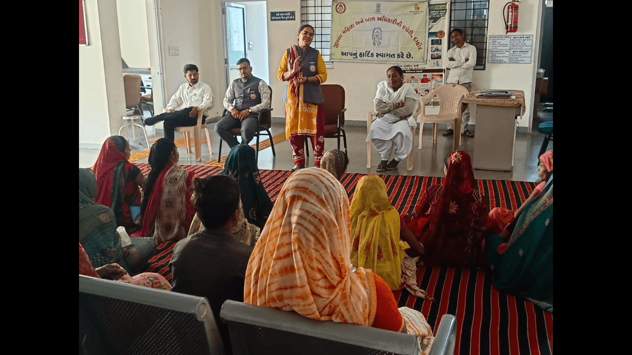 સીંગવડ: તાલુકાના પતંગડી PHC ખાતે “વ્હાલી દીકરી યોજના” અંતર્ગત માર્ગદર્શન કેમ્પ યોજાયો