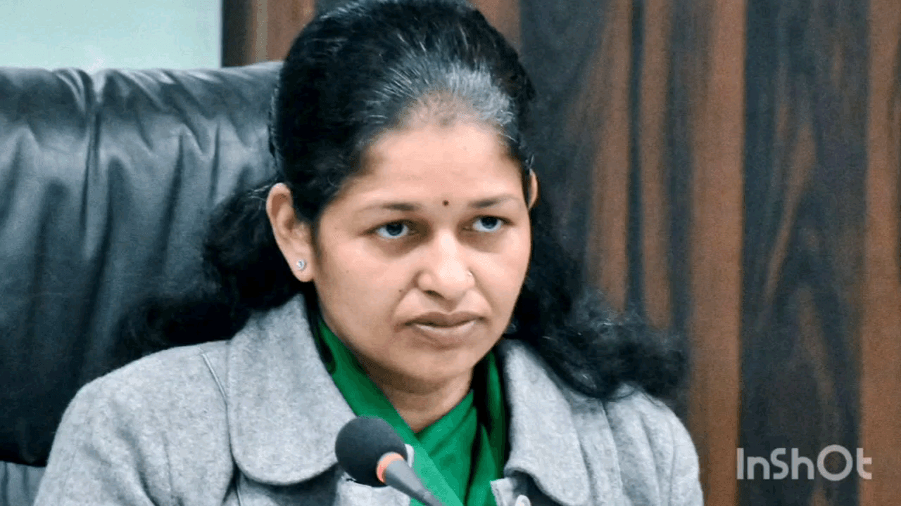 जवा: रीवा कलेक्टर प्रतिभा पाल ने जवा जनपद सीईओ को जारी किया नोटिस, राष्ट्रीय पेंशन योजना में लापरवाही का आरोप