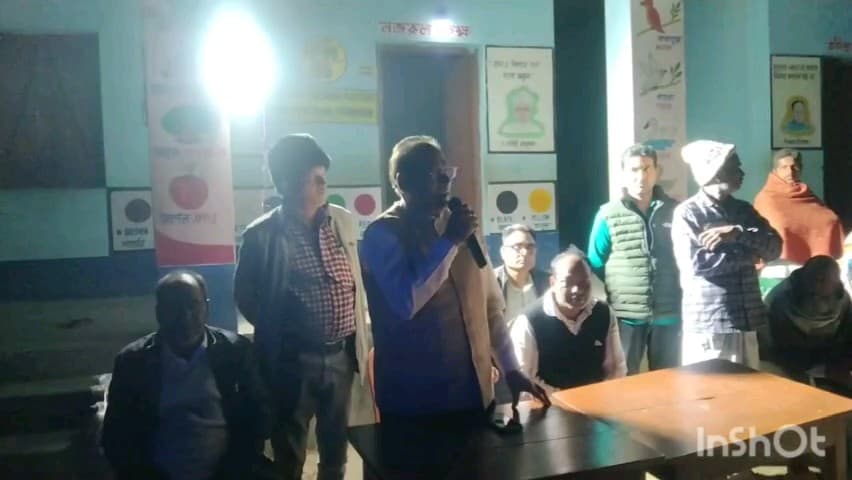 রতুয়া ২: লক্ষী এলো কর্মসূচি নিয়ে রতুয়া অঞ্চল এলাকার মানুষের কাছে পৌছলো তৃণমূল নেতৃত্ব
