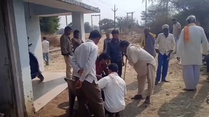 मुलताई: चकोरा गांव में बिजली विभाग छात्रों के जीवन में कर रहा अंधेरा, चार दिन से बिजली सप्लाई बंद