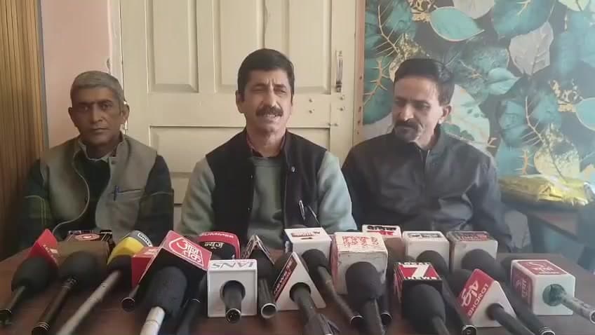 भोटा: सुजानपुर होली मेला ग्राउंड आवंटन को लेकर पूर्व विधायक राजेंद्र राणा के सवालों पर सुमन भारती ने किया पलटवार