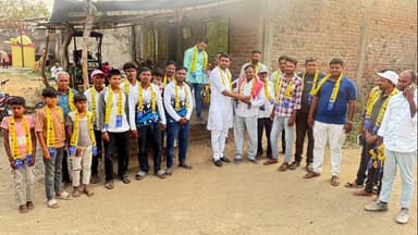 નાંદોદ: દેવલિયા જિલ્લા પંચાયતમાં આવતી તાલુકા પંચાયતના  કાટકોઈ ગામમાં ડાભેડ ગામના આગેવાનો આપમાં જોડાયા છે.