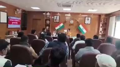 गुमला: नीति आयोग के अंतर्गत डुमरी प्रखंड के विकास कार्यों की उपायुक्त ने की गहन समीक्षा