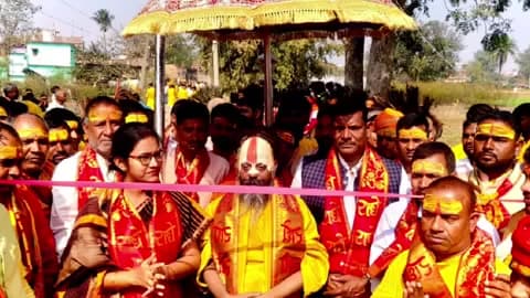 डोमचांच: भव्य कलश यात्रा से डोमचांच के धरगांव पंचायत में भक्तिमय माहौल