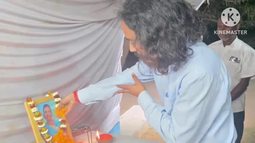 राहे: सोनाहातू-नीमडीह में देवेंद्र नाथ महतो श्राद्ध कर्म में हुए शामिल
