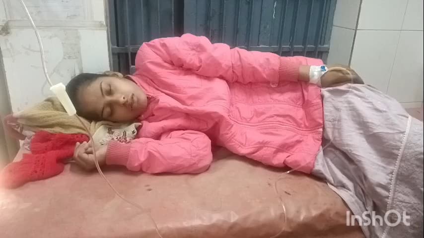 हिलसा: मैट्रिक परीक्षा के चौथे दिन रामबाबू हाई स्कूल में एक छात्रा की तबीयत बिगड़ी