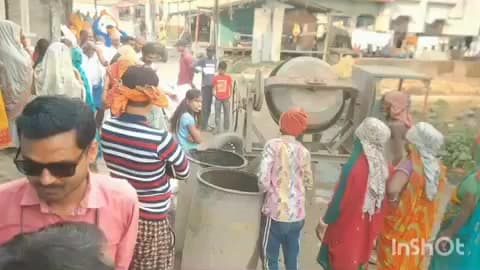 झंझारपुर: झंझारपुर में नाला दुरुस्त किए बिना सड़क निर्माण पर महिलाओं ने लगाया ब्रेक, बोर्ड पर प्राक्कलित राशि अंकित नहीं