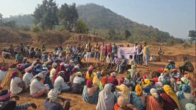 चारामा: ग्राम पंचायत कोदागांव में जीबी राम योजना एवं 125 दिवसीय कार्ययोजना पर लाभार्थियों से किया गया संवाद