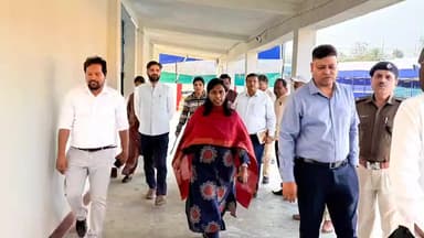 खूंटी: उपायुक्त ने कदमा में बने मतगणना केंद्र का निरीक्षण किया