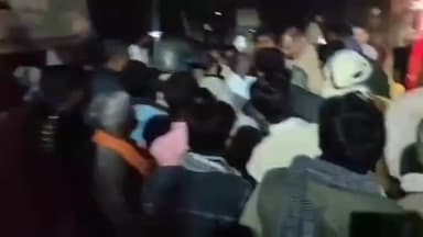 सिधौली: कंदुनि के पास तेज रफ्तार बोलेरो ने सड़क पर बाइक को मारी जोरदार टक्कर, एक की मौत और दो घायल