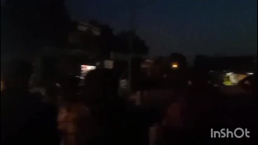 सोरांव: मऊआइमा थाना क्षेत्र के मगनपुर गांव के समीप स्कॉर्पियो ने मारी जोरदार टक्कर, एक की मौत और तीन की हालत गंभीर