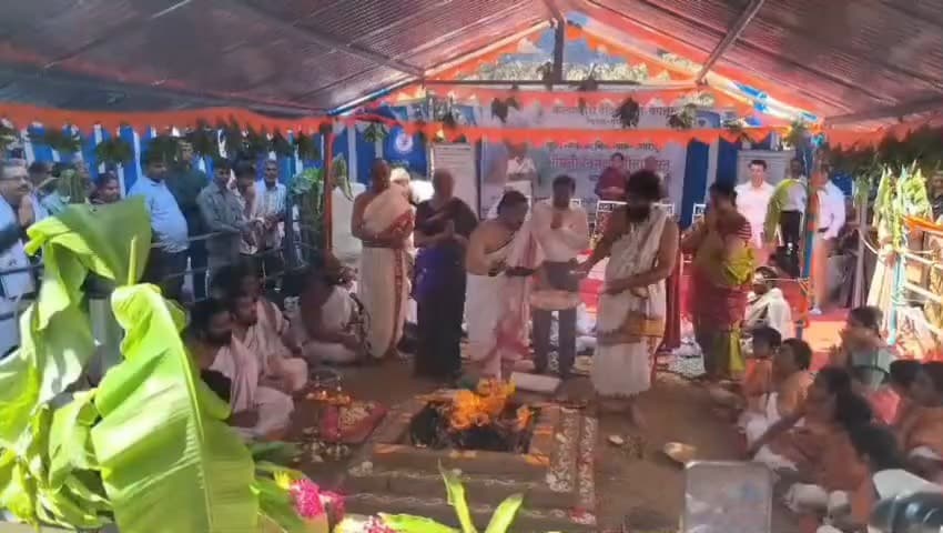 ರಾಮನಗರ: ಬನ್ನಿಕುಪ್ಪೆ ಗ್ರಾಮಕ್ಕೆ ಕೇಂದ್ರ ಸಚಿವೆ ನಿರ್ಮಲಾ ಸೀತಾರಾಮನ್ ಭೇಟಿ