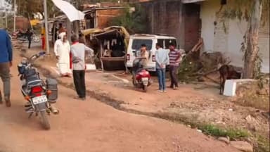 गुनौर: गुनौर कटान रोड पर तेज रफ्तार बोलेरो दुकान में घुसी, महिला गंभीर रूप से घायल