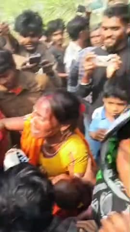 अमौर: अमौर - बालूगंज चौक के समीप बच्चा चोरी कर रहे युवक को ग्रामीणों ने पकड़ा, पुलिस के हवाले किया
