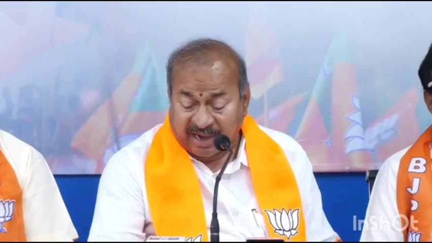 ಶಿವಮೊಗ್ಗ: ಔರಂಗಜೇಬಿನ ವಂಶಸ್ಥರು ಇನ್ನೂ ಬದುಕಿದ್ದಾರೆ ಅಂತ ಇದರಿಂದಲೇ ಗೊತ್ತಾಗುತ್ತಿದೆ: ನಗರದಲ್ಲಿ ಶಾಸಕ ಚನ್ನಬಸಪ್ಪ