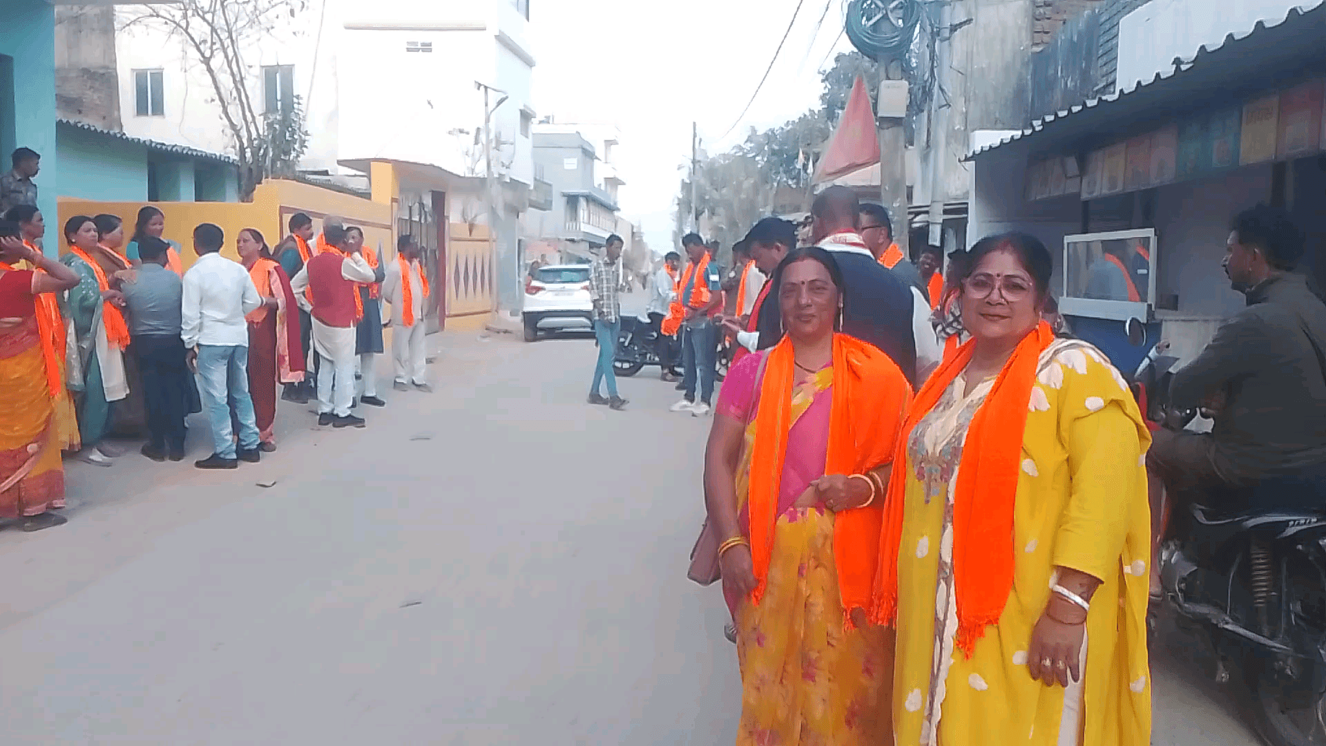गुमला नगर परिषद् अध्यक्ष पद के भाजपा समर्पित उम्मीदवार की जीत सुनिश्चित करने हेतू भाजपा कार्यक्रताओं का जनसंपर्क अभियान