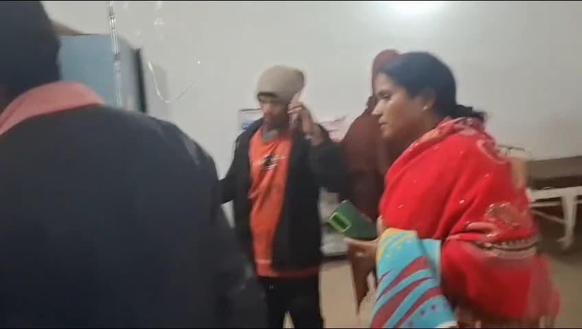 डुमरी: डुमरी में रसेल वाइपर के डसने से 40 वर्षीय व्यक्ति की दर्दनाक मौत, गांव में मातम