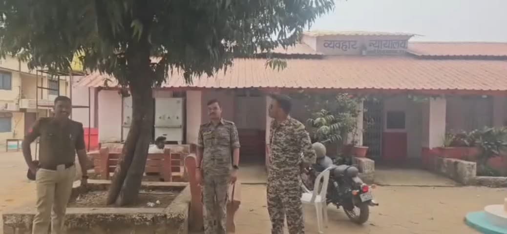 लांजी अधिवक्ता संघ चुनाव: अध्यक्ष पद हेतु चितरंजन दास मछिया 8 वोट से जीते, अरुण टांडेकर बने सचिव