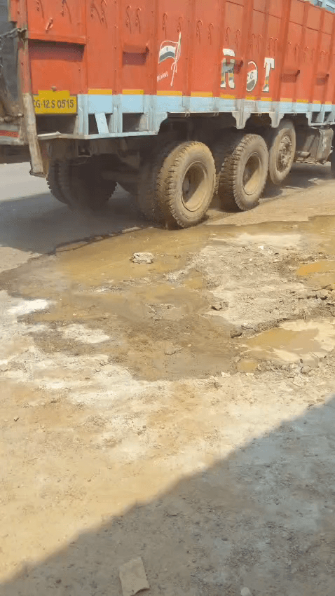 banaahil mod per accident mahila ki maut akaltara